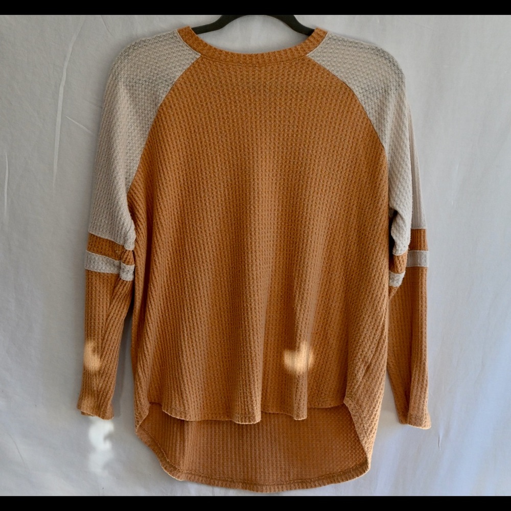 AEO American Eagle Outfitters Women’s Size M Waffle Knit Long Sleeve Top
